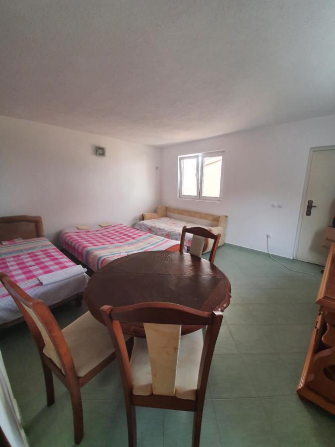 Leni Apartmani Dobre Vode Dobra Voda Buitenkant foto